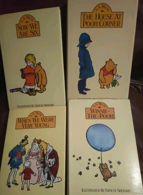 4 Vintage Winnie The Pooh Hardback Books Methuen Ernest Shepherd AA Milne - Image 1 of 4