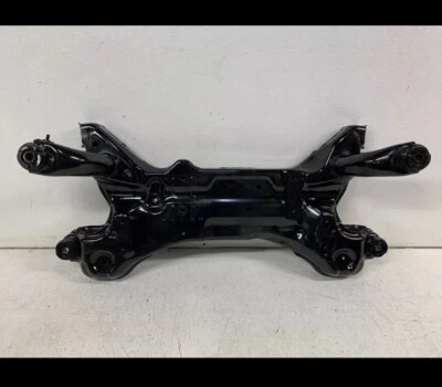 Mitsubishi Endeavor 2004-2008 travesaño delantero sub bastidor refuerzo de cuna Foto 1 de 4