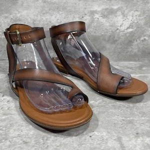 Naturalizer Tally Ankle Strap Sandals Brown Leather Buckle Toe Loop Size 9 M - Picture 1 of 15