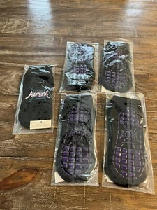 (5 Pairs) Altitude Trampoline Park Socks, Non-Slip, Size Medium, 95%-Polyester - Picture 1 of 3