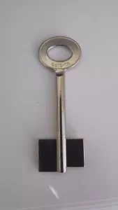 8372 SILCA / Llave en blanco segura - Imagen 1 de 5