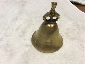 VINTAGE SCHÖNE VIKTORIANISCHE FRAUENGLOCKE AUS MESSING - 3" hoch von 2 1/4 Durchmesser - Bild 1 von 4