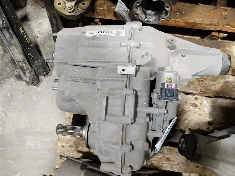 Estuche de transferencia 2 velocidades 5,3 L 4x4 84554624 para GMC Sierra Denali 1500 19-22 2681634 Foto 1 de 4
