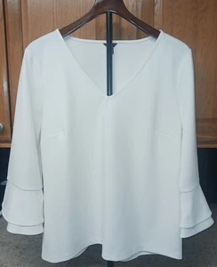 Ann Taylor Cream Off White V Neck Blouse Balloon Sleeve 3/4 Sleeve Pull Over (A) - Picture 1 of 5