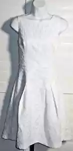 White House Black Market White Sleeveless Jacquard Fit & Flare Dress Size 00 NWD - Picture 1 of 2