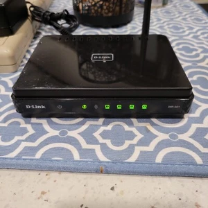 D-Link DIR-601 Wireless-N WiFi 4-Port Internet Home Router - Picture 1 of 4