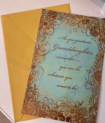 Tarjeta de graduación de nieta American Greetings “Sé lo que quieras ser” Foto 1 de 4