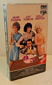 9 to 5 (1980) VHS CBS FOX 1984 1st Home Video Release HTF Dolly Parton - Picture 1 of 3