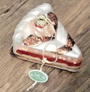 North Pole Trading Co. 2012 mundgeblasene Glasscheibe Kuchen Torte HolidayTree Ornament - Bild 1 von 10