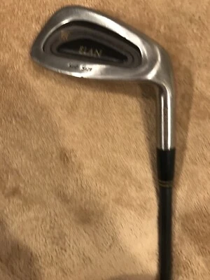 Club de golf Kunnan Elan de tamaño mediano cuña de lanzamiento diestro A Sr. Flex boro grafito eje Foto 1 de 4