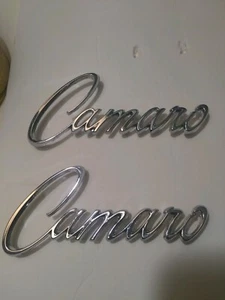 NOS 68-69 " CAMARO " FENDER EMBLEMS. 3916660 (2) - Bild 1 von 4