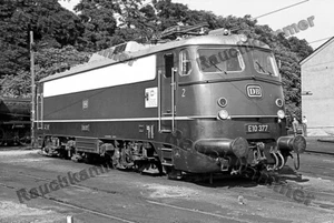PE-Fotoabzug 10x15 DB E10 377 BW Würzburg 1966 / F147952 - Bild 1 von 1