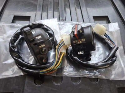 INTERRUPTOR DE MANGO YAMAHA TX500-TX650-TX750-XS1-XS2-XS650-XS400-XS500 L-R NOS JAPÓN Foto 1 de 4