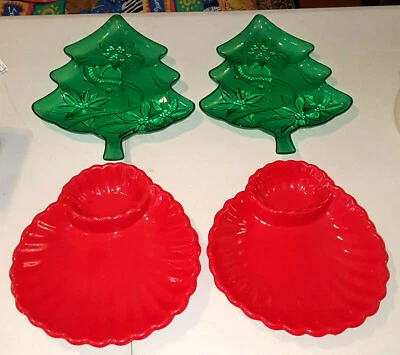 Set of 4 Shaped Plastic Platters - 2 Red Shells and 2 Green Christmas Trees - Image 1 of 2