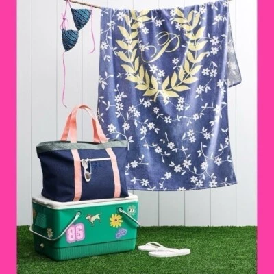 VS ROSA FIN DE SEMANA BOLSO DE MANO Y JUEGO DE TOALLAS DE PLAYA NUEVO CON ETIQUETAS Foto 1 de 4