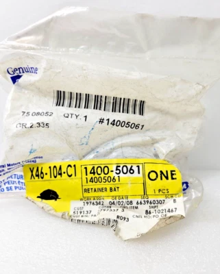 Retenedor de batería genuino GM 14005061 de plástico a bandeja Buick Chevy GMC Foto 1 de 4