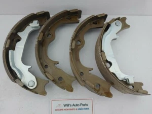 GENUINE BRAND NEW HYUNDAI IX35 2009-2015 SHOE & LINING KIT - REAR PARKING BRAKE - Picture 1 of 8
