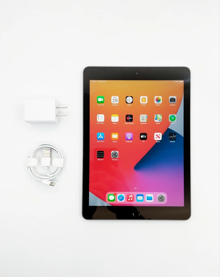 Apple iPad 6th Gen A1954 (Wi-Fi + Cellular Unlocked) 32GB Space Gray (Very Good) - Image 1 of 4