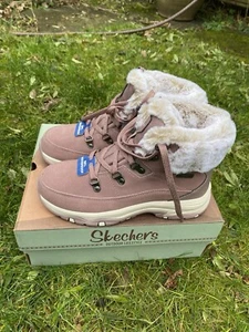 Skechers Snow Worries New In Box Mauve Right UK4.5 Left UK5 Odd Sizes Waterproof - Picture 1 of 15