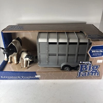 Ertl big farm livestock trailer With Holstein Cow And Calf New 1:16 - Image 1 of 4