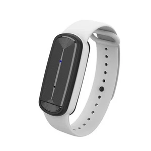 M90 Mosquitoes Repeller Bracelet Wrist Band Ultrasonic Bugs Repel Wristband4634 - Foto 1 di 10