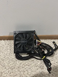 Ultra ULT-LSP550 550W 24+4-Pin ATX Desktop Computer Power Supply TESTED WORKS - Picture 1 of 2