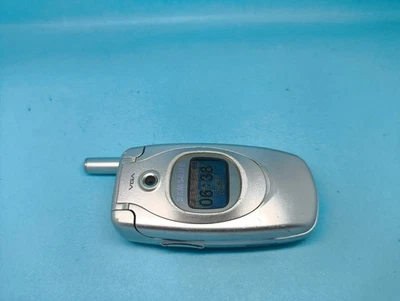 Samsung SGH E600 Silver (Unlocked) Mobile Phone - Image 1 of 4