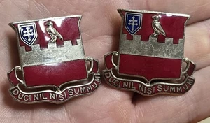 Pinback original de ingenieros de combate 304 de la Segunda Guerra Mundial DI / DUI - ¡JUEGO COMBINADO!! - Imagen 1 de 2