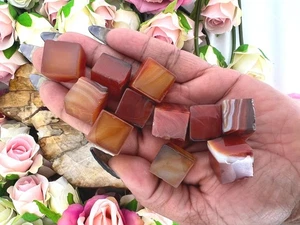 Carnelian mini crystal cube - carnelian cube - carnelian mini cube - small - Picture 1 of 10