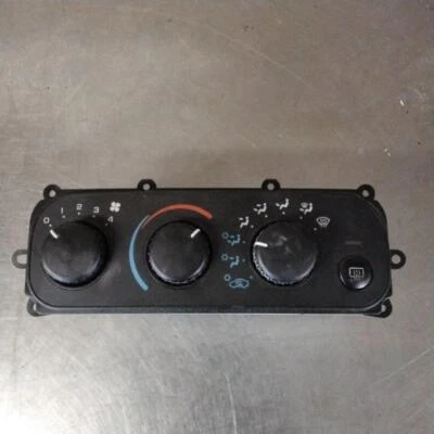 Calefacción A/C Control Dodge Stratus 01 02 03 04 05 06 Foto 1 de 3