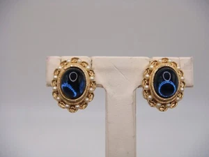 VINTAGE BLUE SAPPHIRE GLASS GOLD TONE FAUX SEED PEARL CLIP ON EARRINGS ESTATE - Picture 1 of 14
