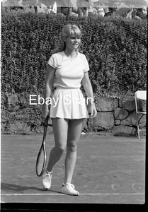 Original 35mm Photo Negative Cathy Lee Crosby RFK Pro Celebrity Tennis 1978 - Picture 1 of 2