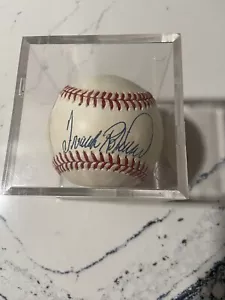 Frank Robinson Signed Baseball Baltimore Orioles HOF 1982 - Picture 1 of 5