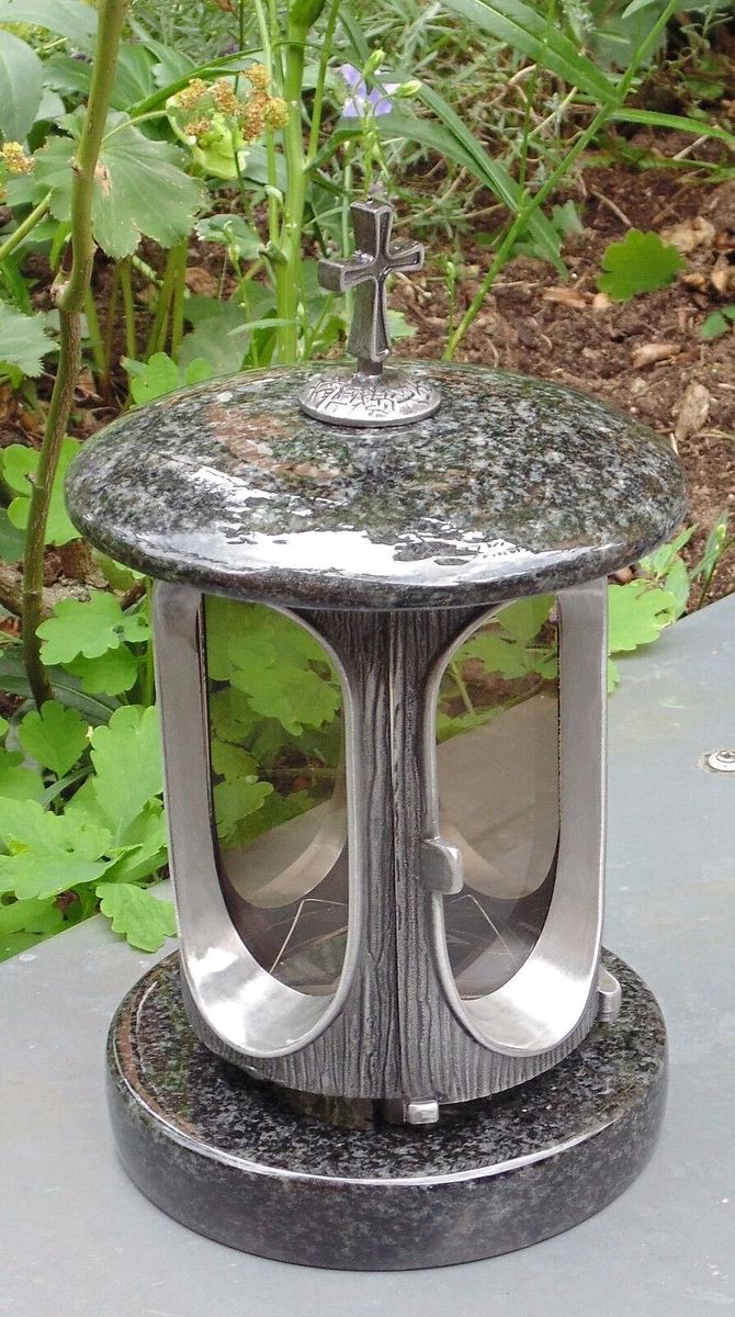 Designgrab Grablampe Mit Vase Aus Granit – Höhe 27 Cm, Schwarz (Nero Impala), Witterungsbeständig, Mit Glaszylinder