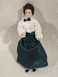 Victorian Caco Flexible Doll Dollhouse Miniature ~ Young Lady white & Green - Picture 1 of 3