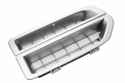 Land Rover LR3 05-09 Fender Vent Air Intake Grille in Chrome Silver JAK000065MMM - Image 1 of 2