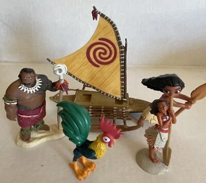 Disney Moana Figures Cake Topper PVC Toy Canoe Hei Hei Chief Tui  Moana LOT OF 5 - Picture 1 of 6