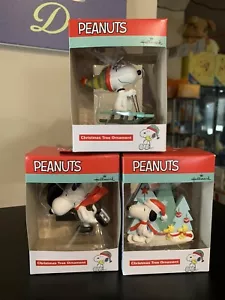 2022 HALLMARK SNOOPY EXCLUSIVE ORNAMENT PEANUTS SET LOT Snoopy Ski, Tree, Skate - Picture 1 of 7