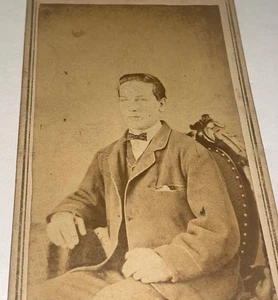 Raro Antiguo Identificado Francés Canadiense Americano Hombre Sr. Quessy! ¡Foto CDV de Meriden, CT! - Imagen 1 de 11