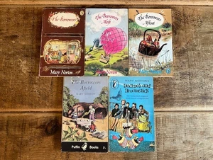 Mary Norton THE BORROWERS, AFIELD, AFLOAT & ALOFT + BEDKNOBS Vintage Puffins - Foto 1 di 2