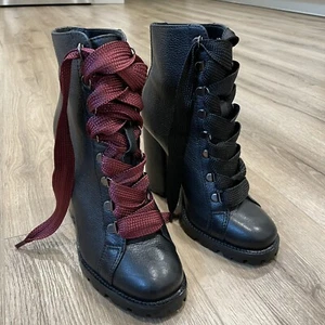 SCHUTZ Boots Leather Zara Lace Up Black Combat Ankle Block Heel 6.5 Medium B,M - Picture 1 of 9