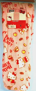 Hello Kitty Blanket 60"x70" Apples Super Soft Cloud Throw 100% Polyester - Picture 1 of 5