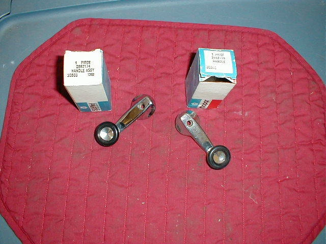 NOS MOPAR 1966-67-68 C BODY VENT WING WINDOW HANDLES - Image 1 of 1