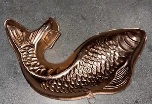 Vintage Anodised Fish Jelly Mould Hanging - Picture 1 of 2