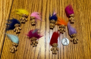 Lot Of 10 Trolls Tiny Mini 1 Inch Different Colors - Picture 1 of 9
