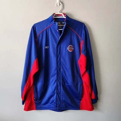 Chaqueta De Colección Y2K Azul Detroit Pistons Talla 2XL Reebok On Court Calentamiento Atlético Foto 1 de 4