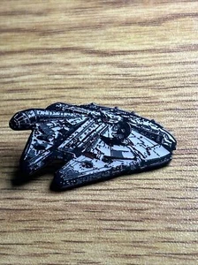 Disney World - Star Wars Episode II Celebration Millennium Falcon - Disney  Pin - Picture 1 of 6