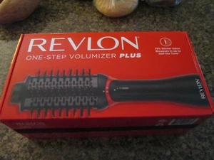 REVLON VOLUMINIZER PLUS BRUSH BRANDNEU - Bild 1 von 1