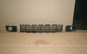 PARAGOLPES DELANTERO RENAULT MEGANE 2005 PARRILLA Y FOCO ANTINIEBLA CUBIERTAS ENVOLVENTES - Imagen 1 de 1
