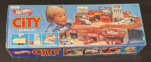 HOT WHEELS CITY STO & GO SEALED SET 1979 MATTEL - Picture 1 of 6